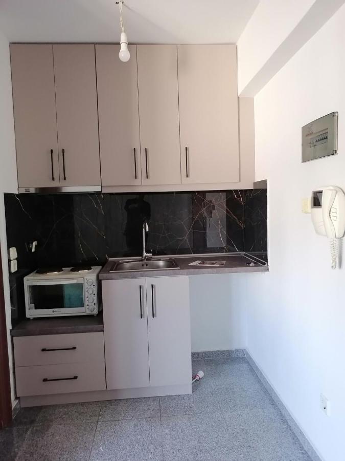 Plouto Isimeriahomz Apartment Солун Екстериор снимка